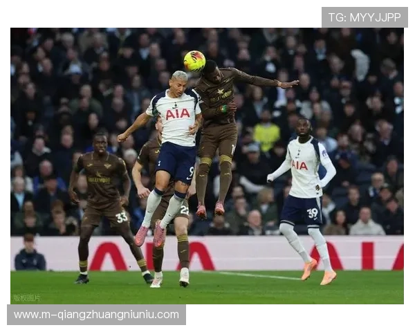 维拉狂射18脚难破门,埃弗顿门将多次神扑 维拉狂射18脚难破门,埃弗顿门将多次神扑